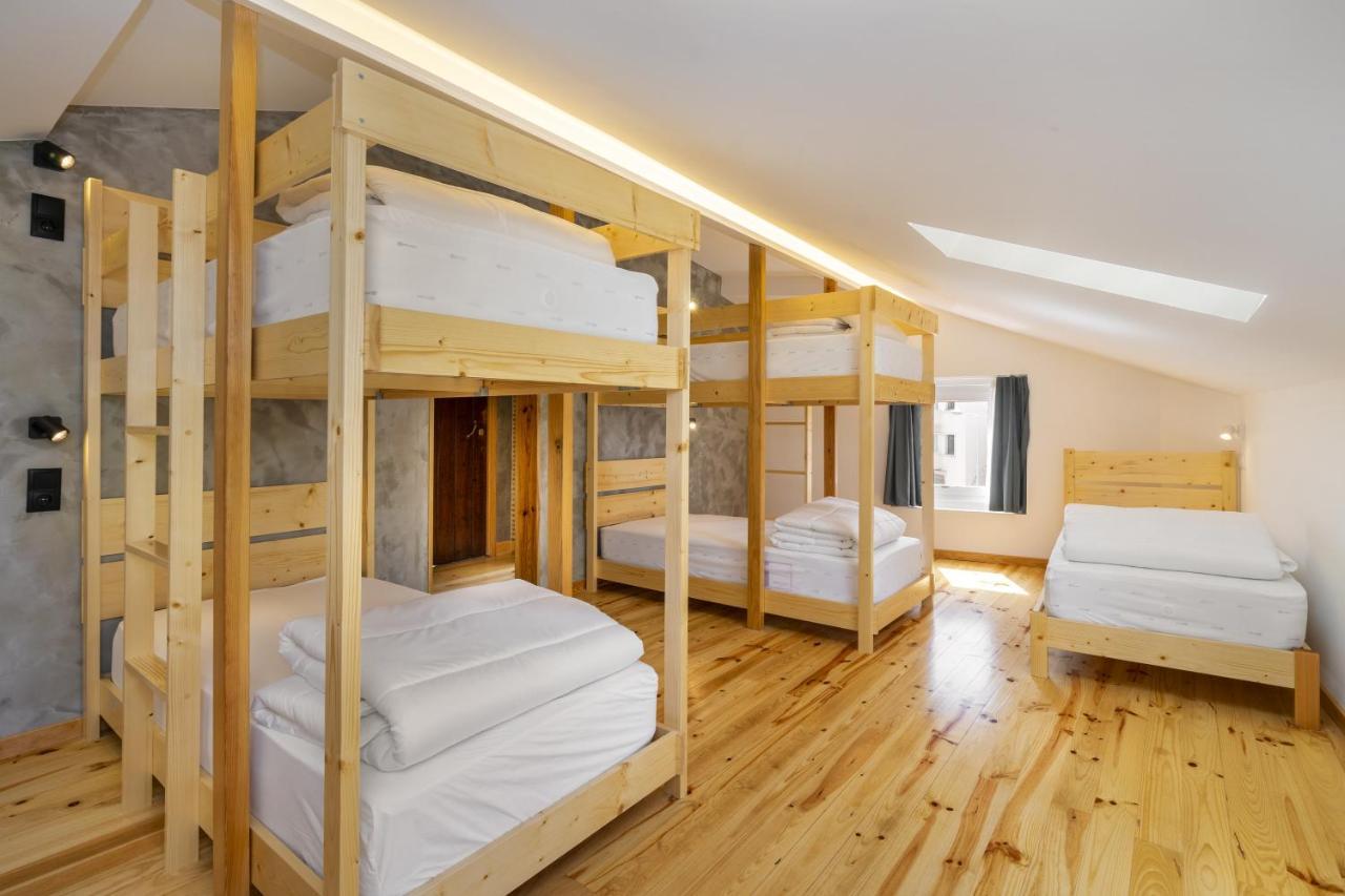 Forest Villas - Guest House Лейрія Екстер'єр фото