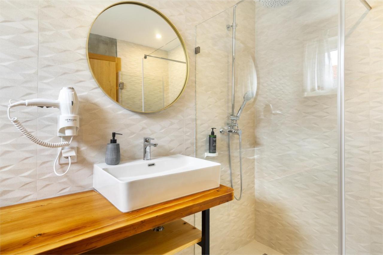 Forest Villas - Guest House Лейрія Екстер'єр фото