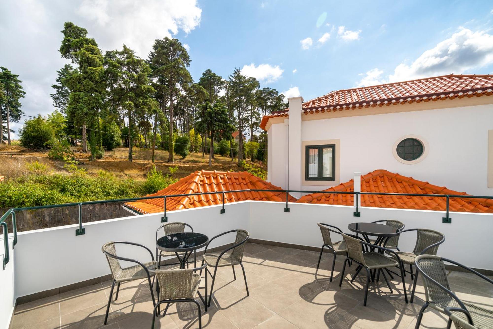 Forest Villas - Guest House Лейрія Екстер'єр фото