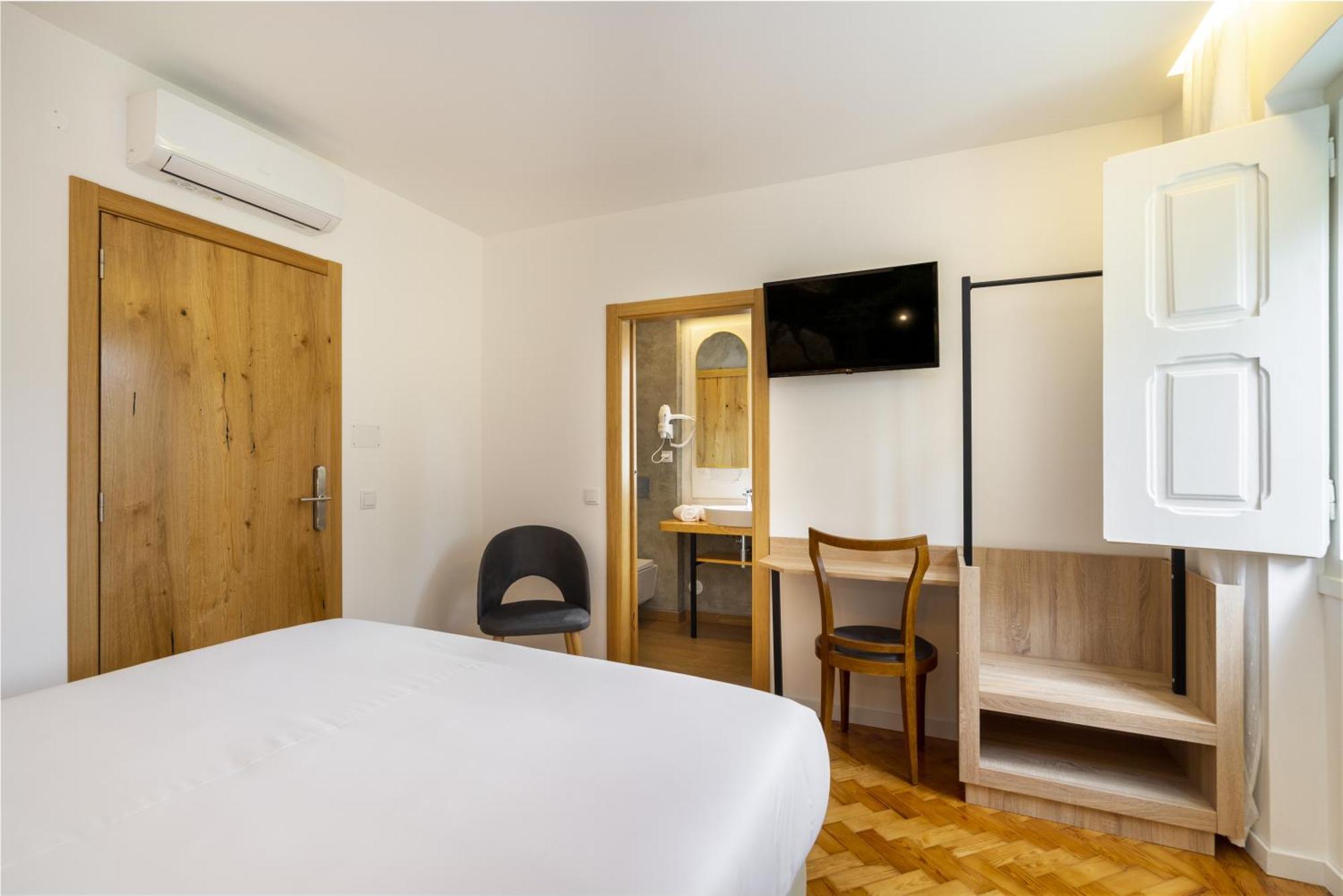 Forest Villas - Guest House Лейрія Екстер'єр фото